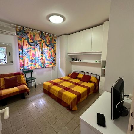 Verdi Apartment Lignano Sabbiadoro Esterno foto