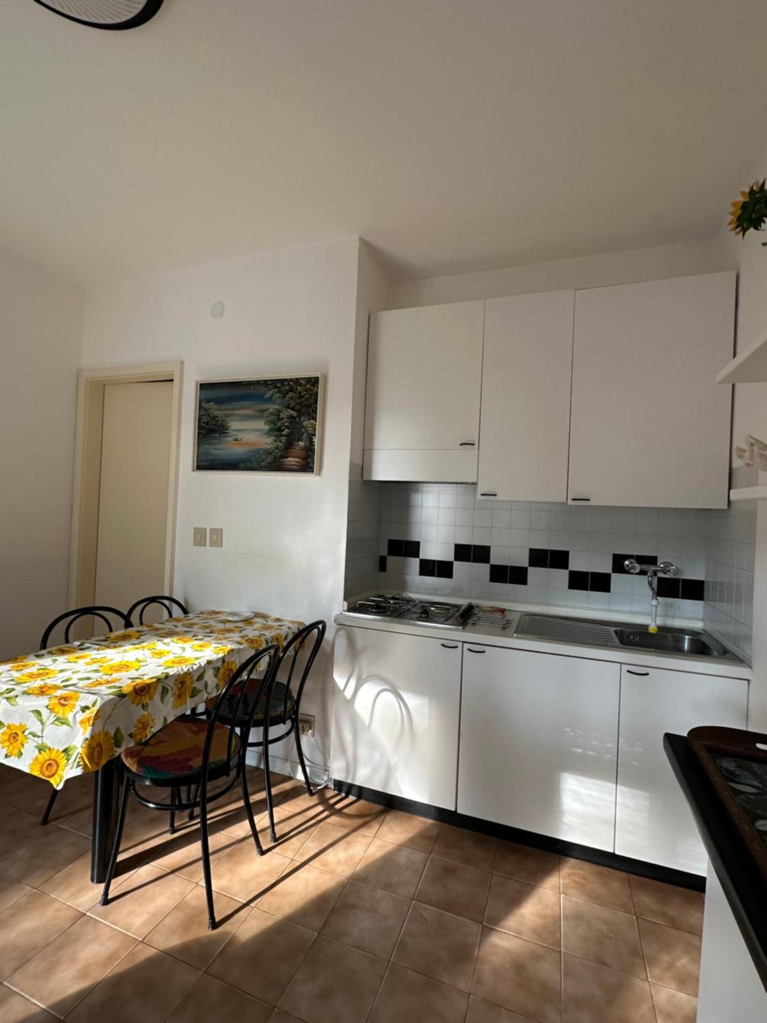 Verdi Apartment Lignano Sabbiadoro Esterno foto